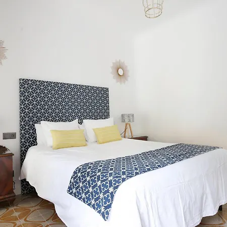 Apartment La